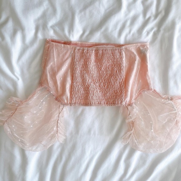 Pink polka dot mesh sleeve top - Picture 2 of 2